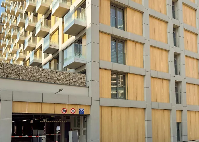 Design Metropolis, Ac, Free Parking *