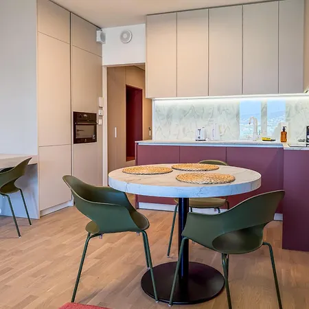 Apartment Design Metropolis, Ac, Free Parking