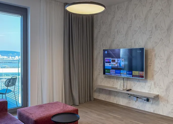 Design Metropolis, Ac, Free Parking Apartment