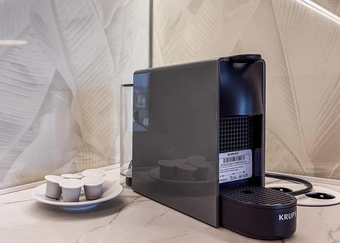 Design Metropolis, Ac, Free Parking Apartment