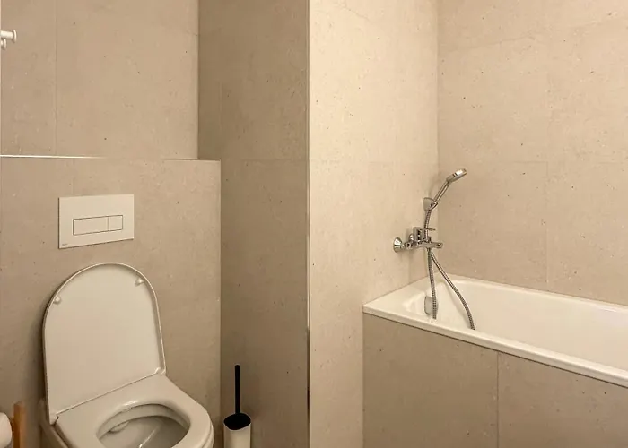 Design Metropolis, Ac, Free Parking Apartment Bratislava